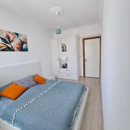 1+1 в сите с басейном Appartement