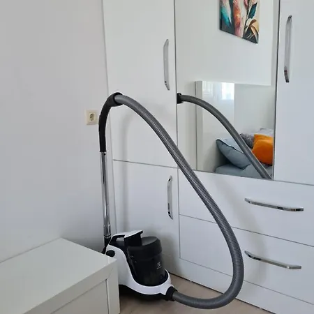 Apartamento 1+1 в сите с басейном Kusadası